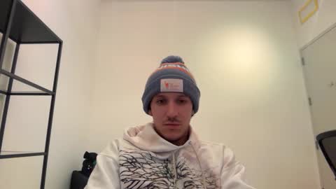 Snapshot of enzyme_ chatting on January 23, 6:56 pm enzyme_ online show from January 23, 6:56 pm