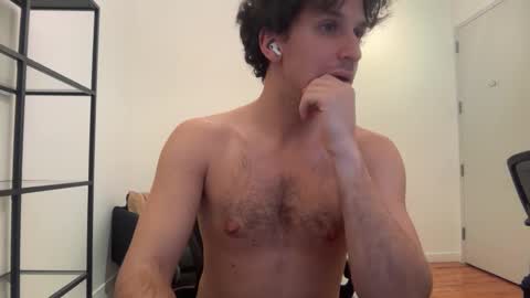 Snapshot of enzyme_ chatting on January 27, 8:39 pm enzyme_ online show from January 27, 8:39 pm