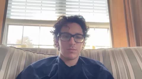 Snapshot of enzyme_ chatting on February 10, 9:25 pm enzyme_ online show from February 10, 9:25 pm