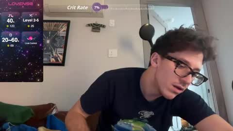 Snapshot of enzyme_ chatting on November 19, 3:12 pm enzyme_ online show from November 19, 3:12 pm