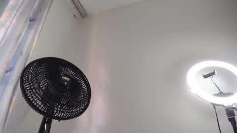 Snapshot of eolicasextwo chatting on January 5, 6:13 pm Eolicasextwo online show from January 5, 6:13 pm