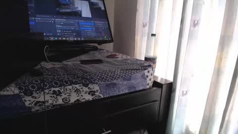 Snapshot of eolicasextwo chatting on February 14, 7:12 pm Eolicasextwo online show from February 14, 7:12 pm