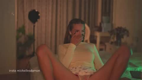 Ana Marie online show from July 25, 9:01 pm