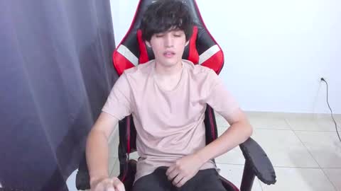 eren_tatakae online show from November 4, 3:27 am