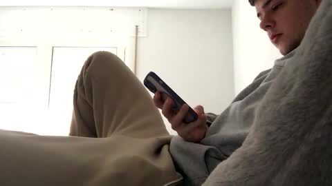 Snapshot of eric123754216 chatting on November 5, 9:20 am eric123754216 online show from November 5, 9:20 am