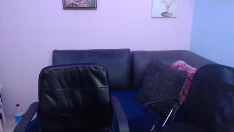 Eric and Alisson online show from October 10, 3:33 pm