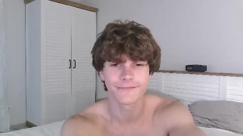 Snapshot of eric_crush chatting on July 9, 4:38 am Eric Crush online show from July 9, 4:38 am