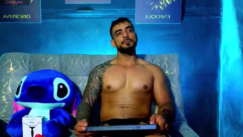 Snapshot of eric_harrison1 chatting on November 3, 10:10 pm Brayan online show from November 3, 10:10 pm