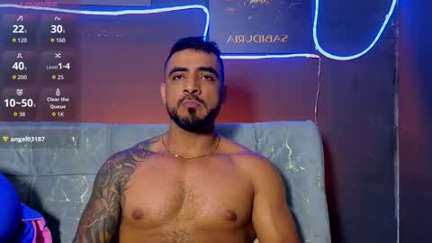 Snapshot of eric_harrison1 chatting on November 30, 10:14 pm Brayan online show from November 30, 10:14 pm