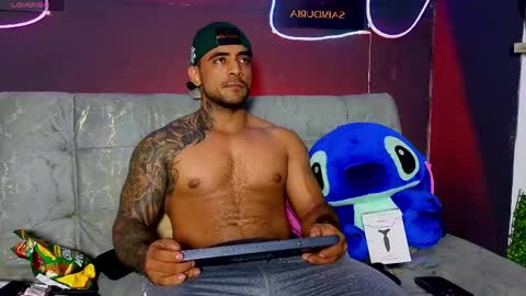 Brayan online show from May 3, 10:16 pm