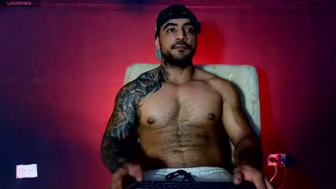 Brayan online show from May 9, 11:32 pm