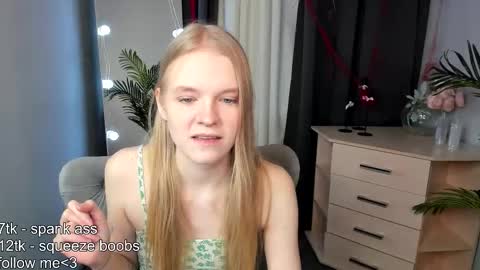 Erica online show from November 29, 8:28 am