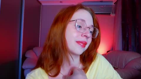 Snapshot of erica_nelson chatting on May 9, 1:00 am Erica 3 online show from May 9, 1:00 am