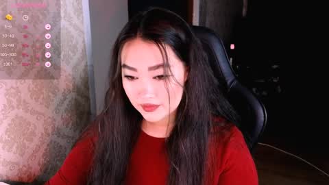 Snapshot of erica_wayne chatting on April 8, 8:42 pm Erica Wayne online show from April 8, 8:42 pm
