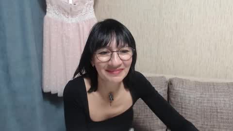 ericablack8 online show from December 19, 6:23 pm