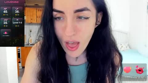 Erika online show from April 27, 9:02 pm