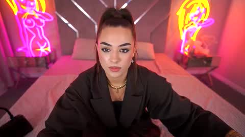 Snapshot of ericasin chatting on September 10, 2:39 pm Erica online show from September 10, 2:39 pm