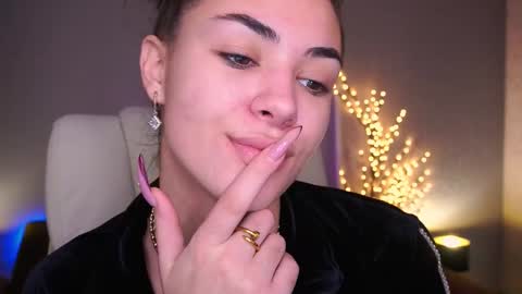 Snapshot of ericasin chatting on October 25, 6:10 am Erica online show from October 25, 6:10 am