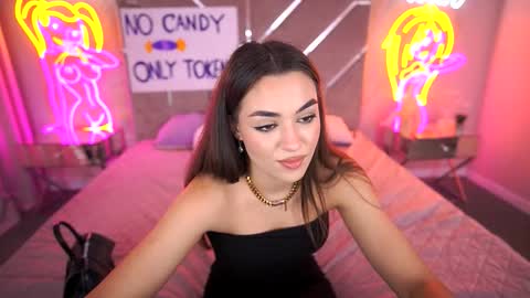 Snapshot of ericasin chatting on November 4, 3:44 pm Erica online show from November 4, 3:44 pm