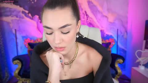 Snapshot of ericasin chatting on November 8, 2:06 pm Erica online show from November 8, 2:06 pm