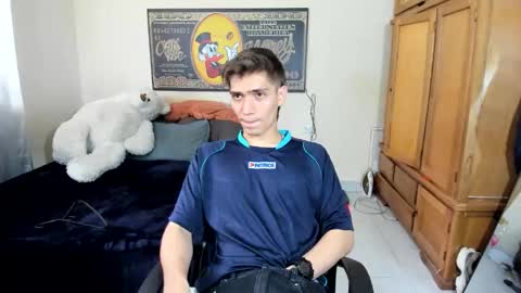 Snapshot of erick_de_rossee chatting on May 12, 6:38 pm erick_de_rossee online show from May 12, 6:38 pm