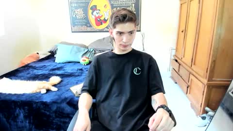 Snapshot of erick_de_rossee chatting on May 15, 6:59 pm erick_de_rossee online show from May 15, 6:59 pm
