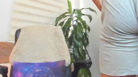 Erick Thompson online show from July 30, 7:02 pm