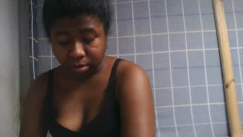 ericka01 online show from July 11, 7:33 am