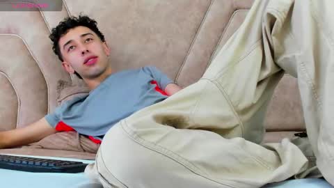 Erick online show from February 19, 2:12 pm