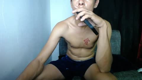 erickmaster07 online show from June 1, 7:54 am