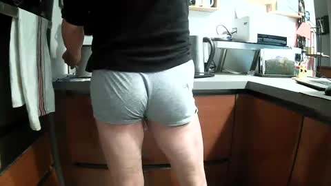 Snapshot of ericstephcam31 chatting on June 25, 8:30 am Steph et Eric online show from June 25, 8:30 am