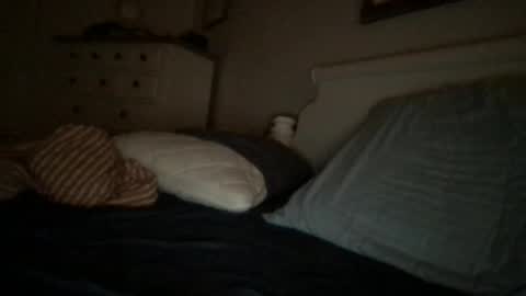 Snapshot of eriet434 chatting on September 19, 12:34 am eriet434 online show from September 19, 12:34 am