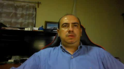 Snapshot of erik1781 chatting on July 4, 6:08 am erik1781 online show from July 4, 6:08 am