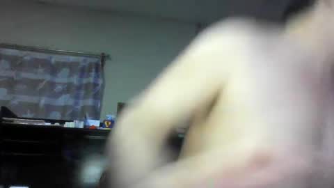 Snapshot of erik1781 chatting on August 4, 4:59 am erik1781 online show from August 4, 4:59 am