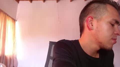 Erik rodriguez online show from October 14, 4:52 pm