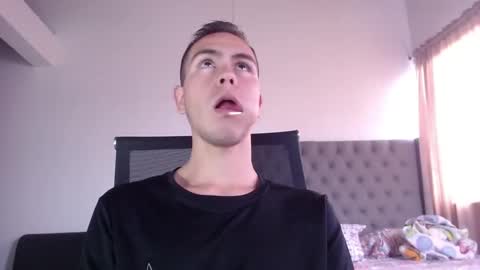 Erik rodriguez online show from February 15, 7:43 pm