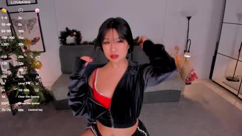 erika_kim online show from January 8, 5:54 am
