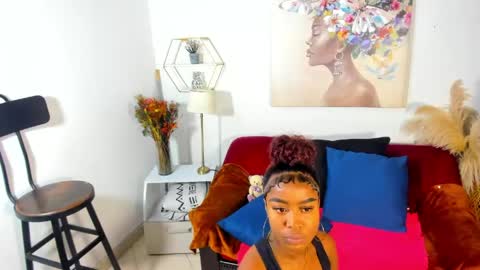 Snapshot of erika_lyrics chatting on May 6, 2:08 am E R I K A - L Y R I C S online show from May 6, 2:08 am
