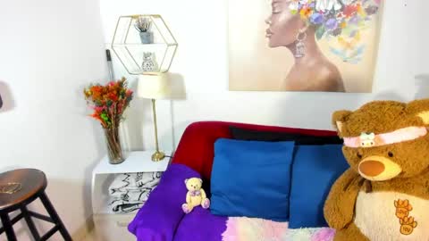Snapshot of erika_lyrics chatting on May 12, 5:04 am E R I K A - L Y R I C S online show from May 12, 5:04 am