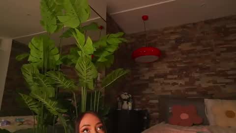 Venus Skye online show from June 18, 7:07 pm