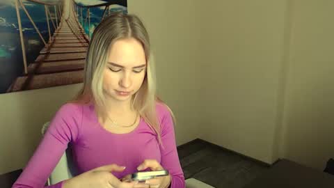 Snapshot of erikagavin chatting on December 6, 1:11 pm Erika online show from December 6, 1:11 pm
