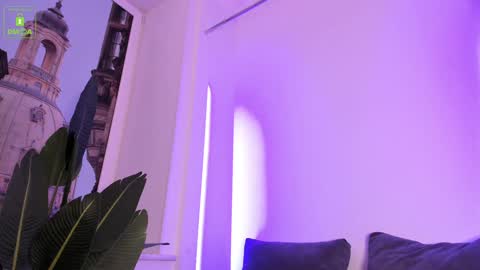 Erika online show from November 18, 4:17 am