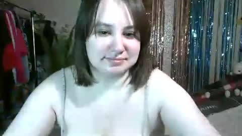 Snapshot of erikatwins chatting on June 13, 5:49 am Erika online show from June 13, 5:49 am