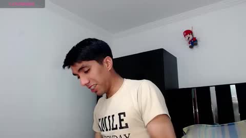 Snapshot of eriolhiragizawa chatting on October 1, 10:16 pm EriolHiragizawa online show from October 1, 10:16 pm