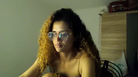 Snapshot of erixed chatting on June 20, 12:03 am Gabs online show from June 20, 12:03 am