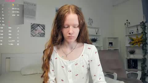 Snapshot of erline_may chatting on July 4, 8:31 am Sofia online show from July 4, 8:31 am