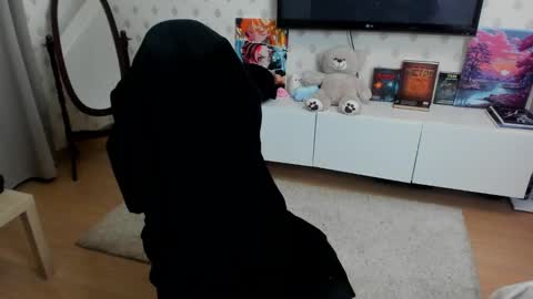 Max online show from November 1, 10:23 pm