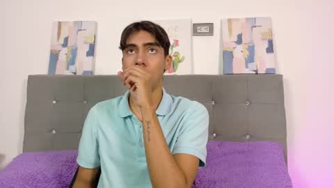 Snapshot of eros_lux1 chatting on June 18, 12:42 pm Eros Lux1 online show from June 18, 12:42 pm