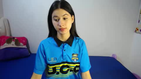 erosgirls_ online show from November 29, 4:04 am