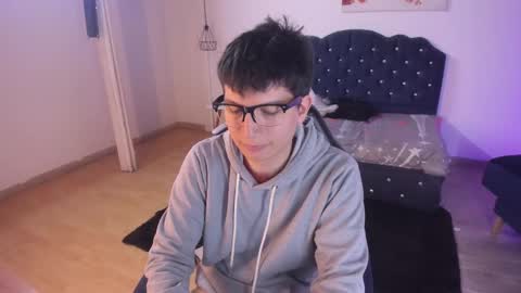 Camilo online show from September 17, 3:19 am